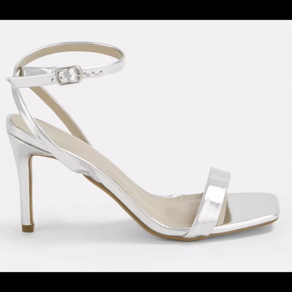 Misguided Silver Metallic Heels - NTW & BOX